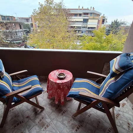 Chaido's Attic Appartement Larissa